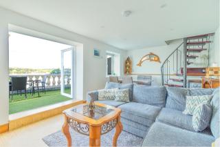 Glandore Cliff Cottage Getaway - Sea Access with Private Pier - Glandore - 2