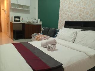 Grand Riviera Condotel infront of us embassy 17FL - Manila - 0