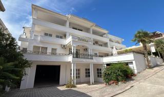 Donna - Ulcinj - 1