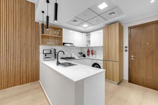 Modern 1BHK in JVC, Elysée 3 - 6