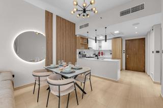 Modern 1BHK in JVC, Elysée 3 - 5