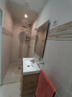 Maison à cinq min de la mer, à louer à la semaine, du 19 au 26 juillet 25 - 2