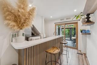 Entire rowhouse in Capitol Hill with free parking - Washington - 9