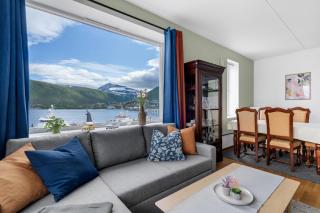 City Center I Stargaze with Telescope - 6