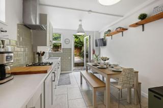 5 bed house with garden, up to 9 guests, close to o2 and Greenwich market - Londres - 0