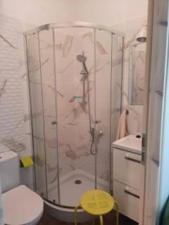 Domek w sadzie - apartamenty - 5