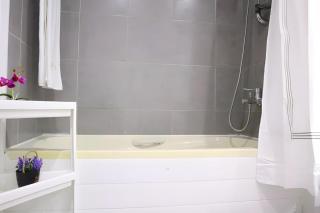 Stylish 1BR Spacious Apt Al Reef Abu Dhabi - Abu Dhabi - 8