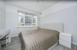 Bright & Stylish 2-Bed Flat by Richmond Bridge - 6