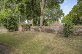 Bright & Stylish 2-Bed Flat by Richmond Bridge - 2