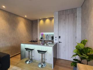 Moderna suite con balcón y vista al lago y al mar - 6