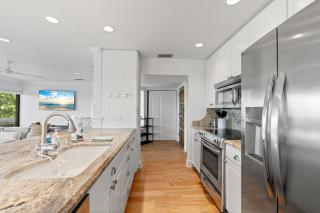 Just Beachy By Beachside Management - Siesta Key - 8