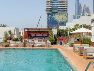 Jumeirah Beach Residences Private Beach & Sea View - 4