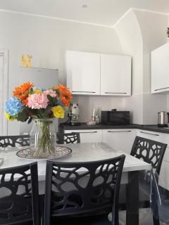 Naomi Luxury Home 2 - 8