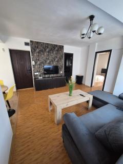 Apartament Compozitori cu parcare și balcon - Constanţa - 1