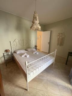 Violeta - Agios Kirykos - 8