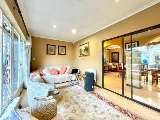 Suburban tranquility - Johannesburg - 6