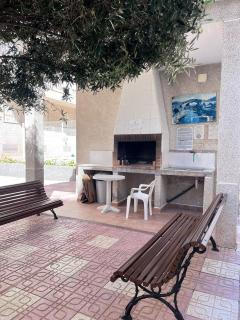 Perfect pool apartment LLM - Torrevieja - 9