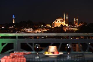 Historical Flat Unique Terrace AC in Beyoğlu Galata - Estambul - 4