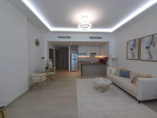 Urban Calm - Studio in Me Do Re - JLT - 1