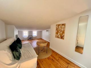 Maison au cœur du Vieux-Port de La Rochelle - 1