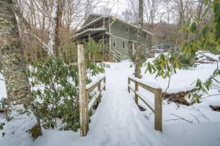 Walk to Sugar Mountain Resort | Cabin | Hot Tub - Sugar Mountain - 8