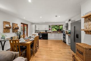 Rivendell - Cosy Countryside Retreat - 2