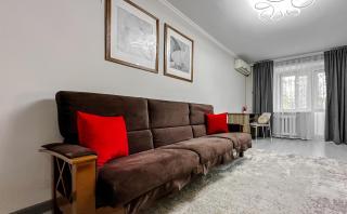 Трехкомнатные апартаменты в тихом районе города - 3