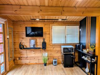 Log Cabin - Rainham - 3