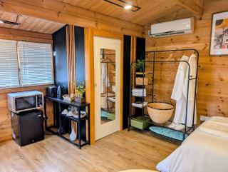 Log Cabin - Rainham - 6
