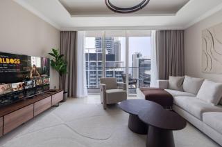Luxury & Bright 1BR Apartment | Panoramic Sea View - 7