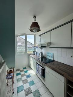 Sunny Attic Studio Central & Close to BER Airport - 3