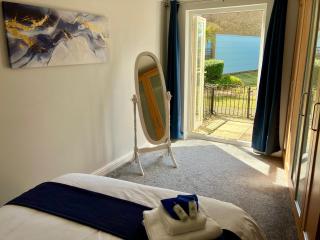 Long Beach View Sovereign Harbour Eastbourne Apartment - Pevensey - 5