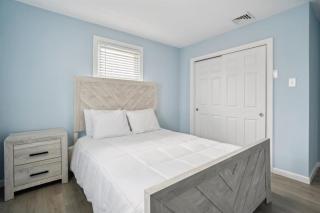 110 E 24Th Ave, Unit C - 3