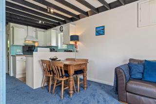 Cowslip at Gorslwyd - Sound Retreat - 3