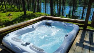 Hossaville Luxe Lake Cabin - 9