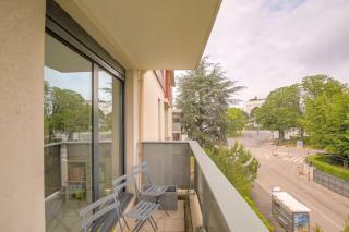 Superbe 2 pièces terrasse à 400 m du métro - 3