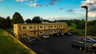 Travel Inn - 1