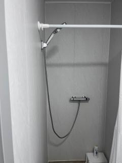 Room close to Luas in dundrum South Dublin - 5