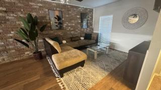 The Perfect Townhouse for You - Grand Prairie - 6