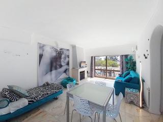OURA WHITE VIEW Beach 2 min walk sea - Albufeira - 9