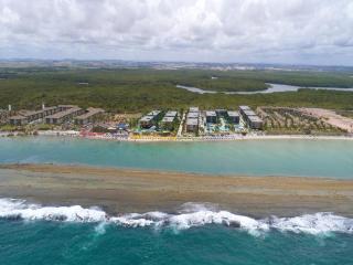 Nanda's Resorts - Suítes Luxo Porto 2 Life Pé na Areia - 2