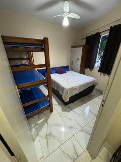 Apartamento Praia Grande bem localizado - 1