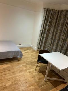 Flat - Moffat - 2