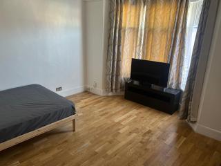 Flat - Moffat - 1