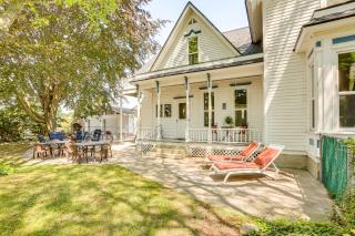 Walk to Lake Michigan and Dtwn Coastal Grand - Ludington - 0