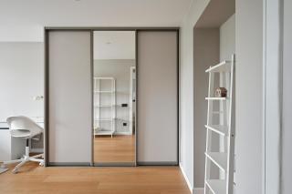 Central & Modern 2bdrm Apartment - 9