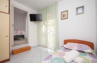 Apartments Dubravka - Duće - 1