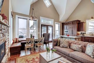 Ridge Street Lookout Holiday home - 8