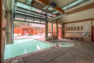 Multi-level Cedars 2 Townhome - Breckenridge - 9