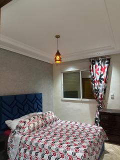 Luxury 3 Bedroom Apartment Panoramic Terrace View - 4